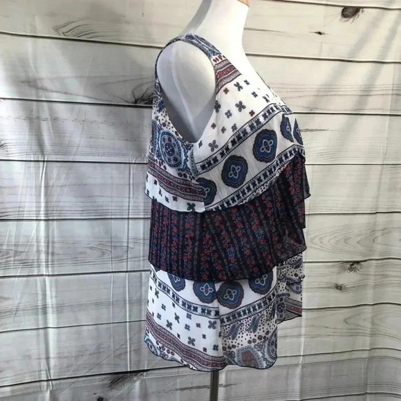 One World Ruffled Layered Sleeveless Lined Top L - Picture 5 of 8